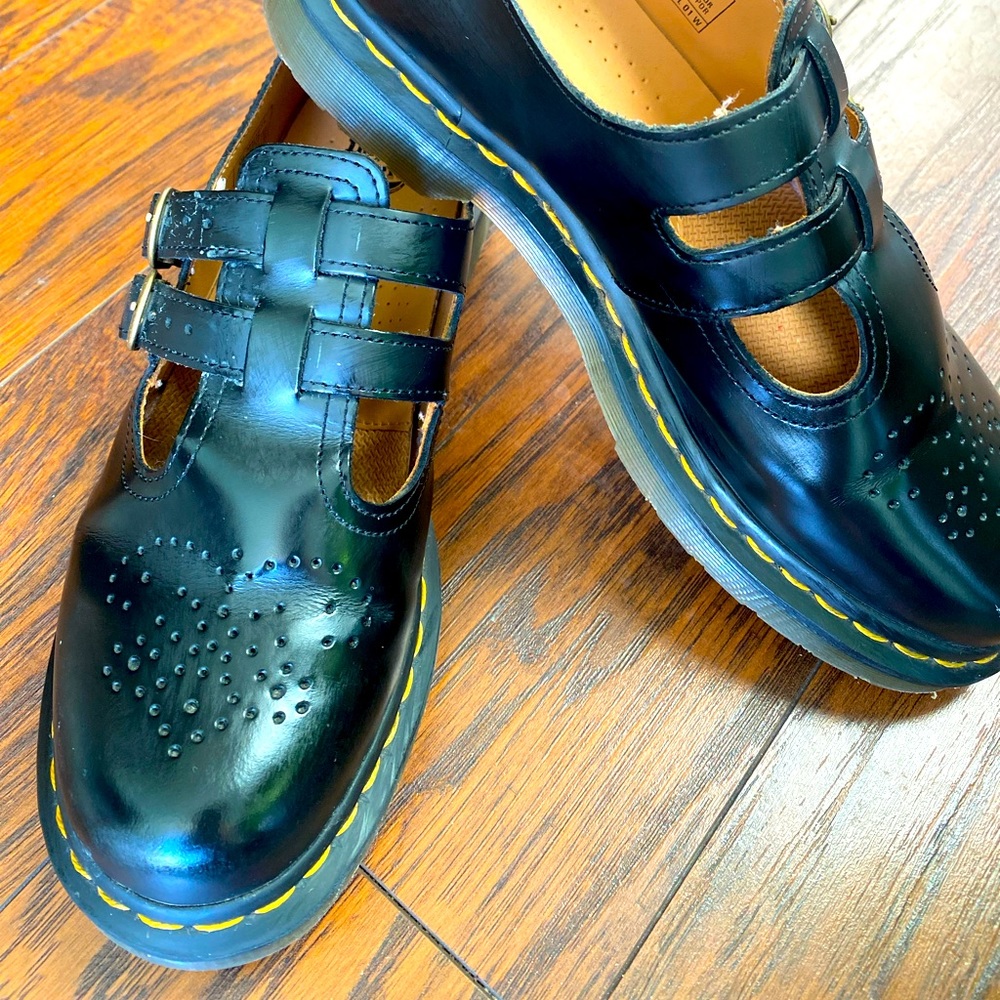 Doc Marten’s 8065 Smooth Leather Mary Janes